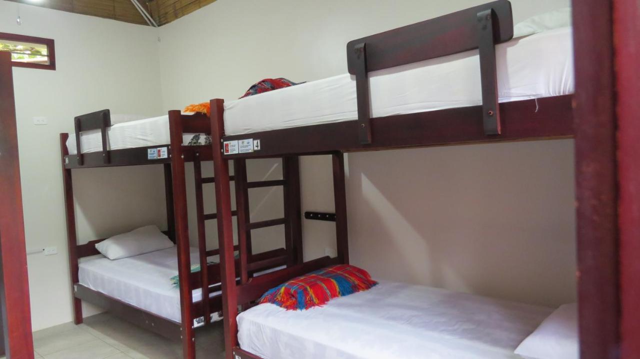 Esperanto Bed & Breakfast Surf Hostel Montanita Exterior photo